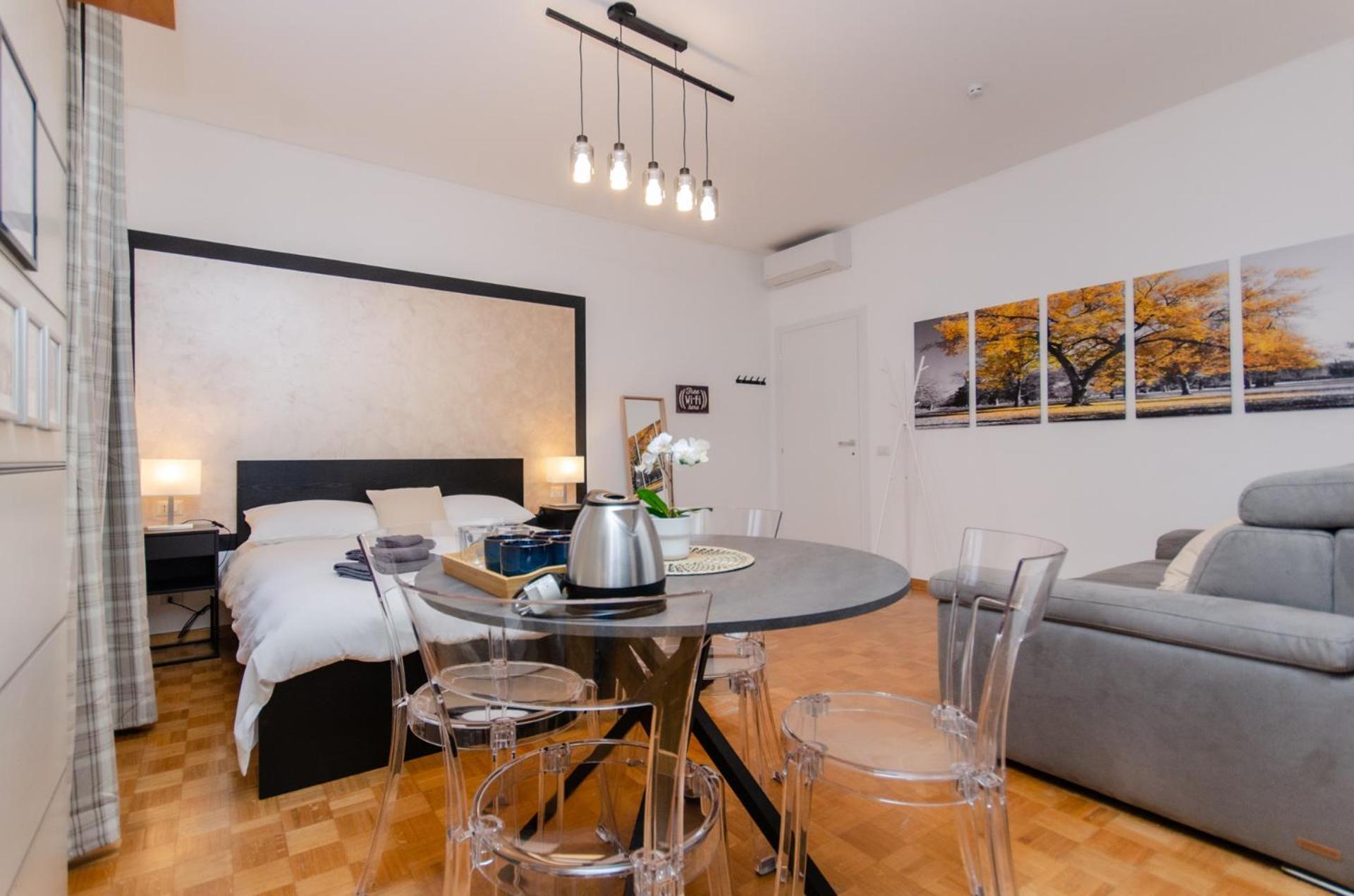 Brown Room Милан Экстерьер фото